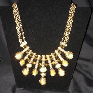 Gold, Amber Crystal Statement Necklace 16 to 18 in like new!